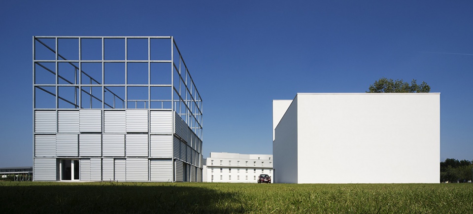super computer centre by napur architect ltd
