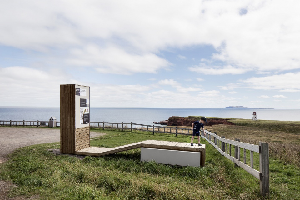the place des gens de mer by bourgeois lechasseur architects