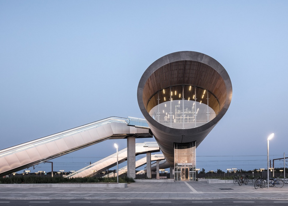 Køge Nord Station by COBE and DISSINGWEITLING architecture