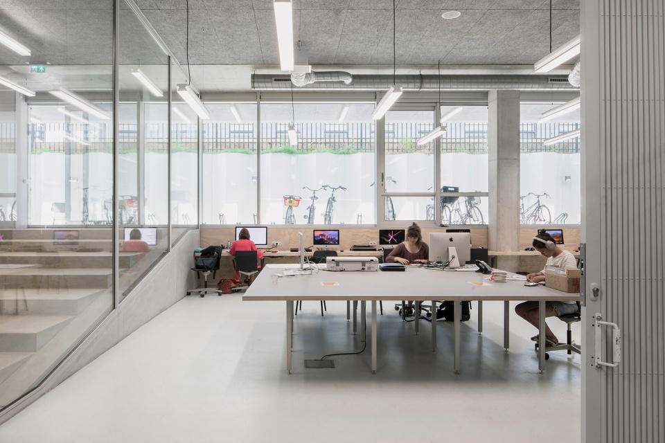 gerrit rietveld academie and sandberg instituut by hootsmans architecturbureau fedlev