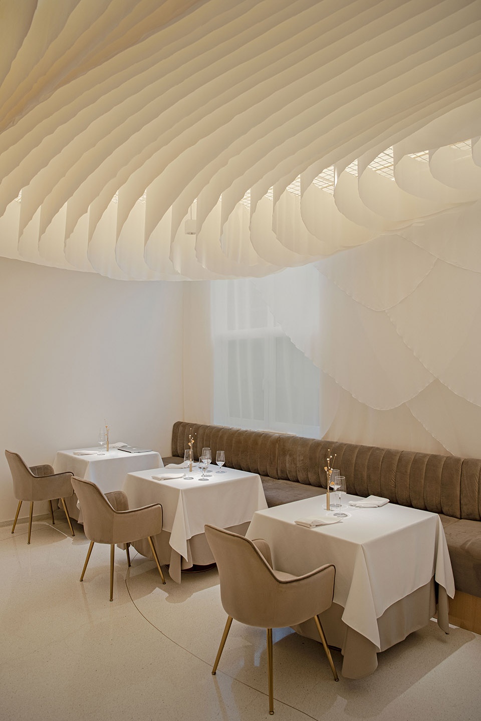 la chansonniere interior design beijing by gb space