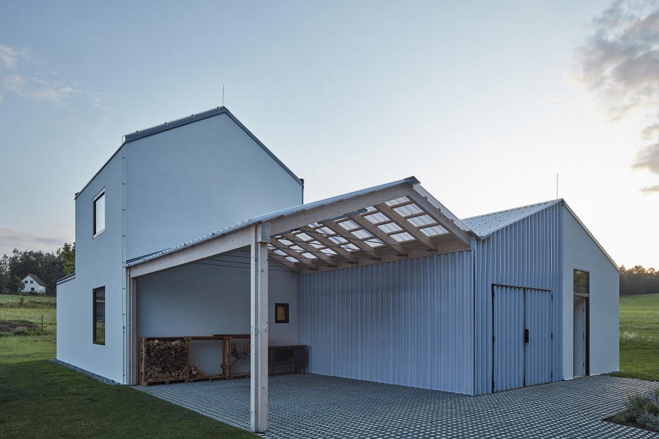 summer house by ddaann architects
