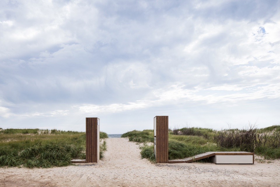 the place des gens de mer by bourgeois lechasseur architects