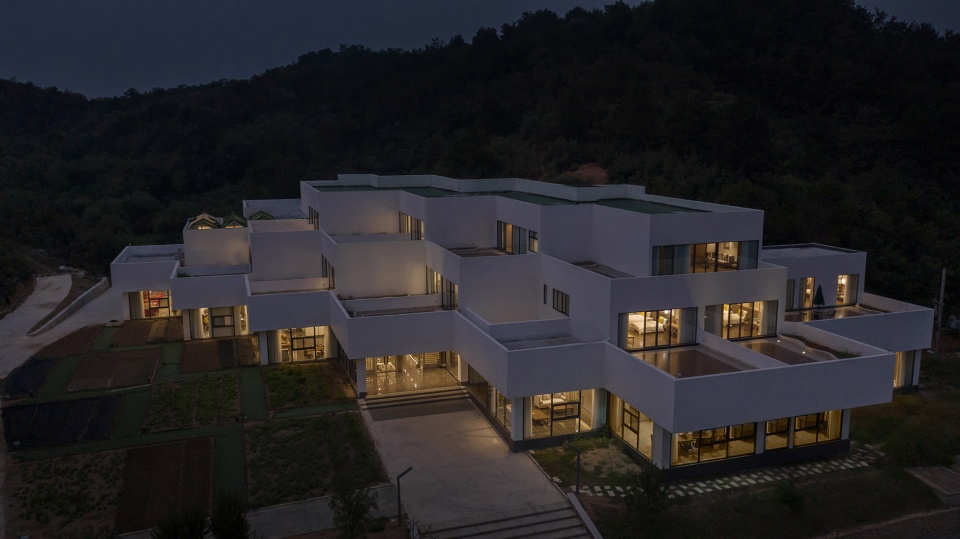 architectural design of the shenshan ridge integrated service center china by 3andwich design he wei studio