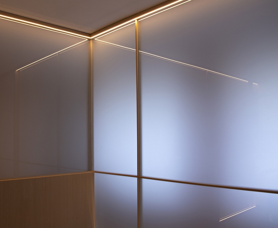 swiss concept clinic by francesc rife studio