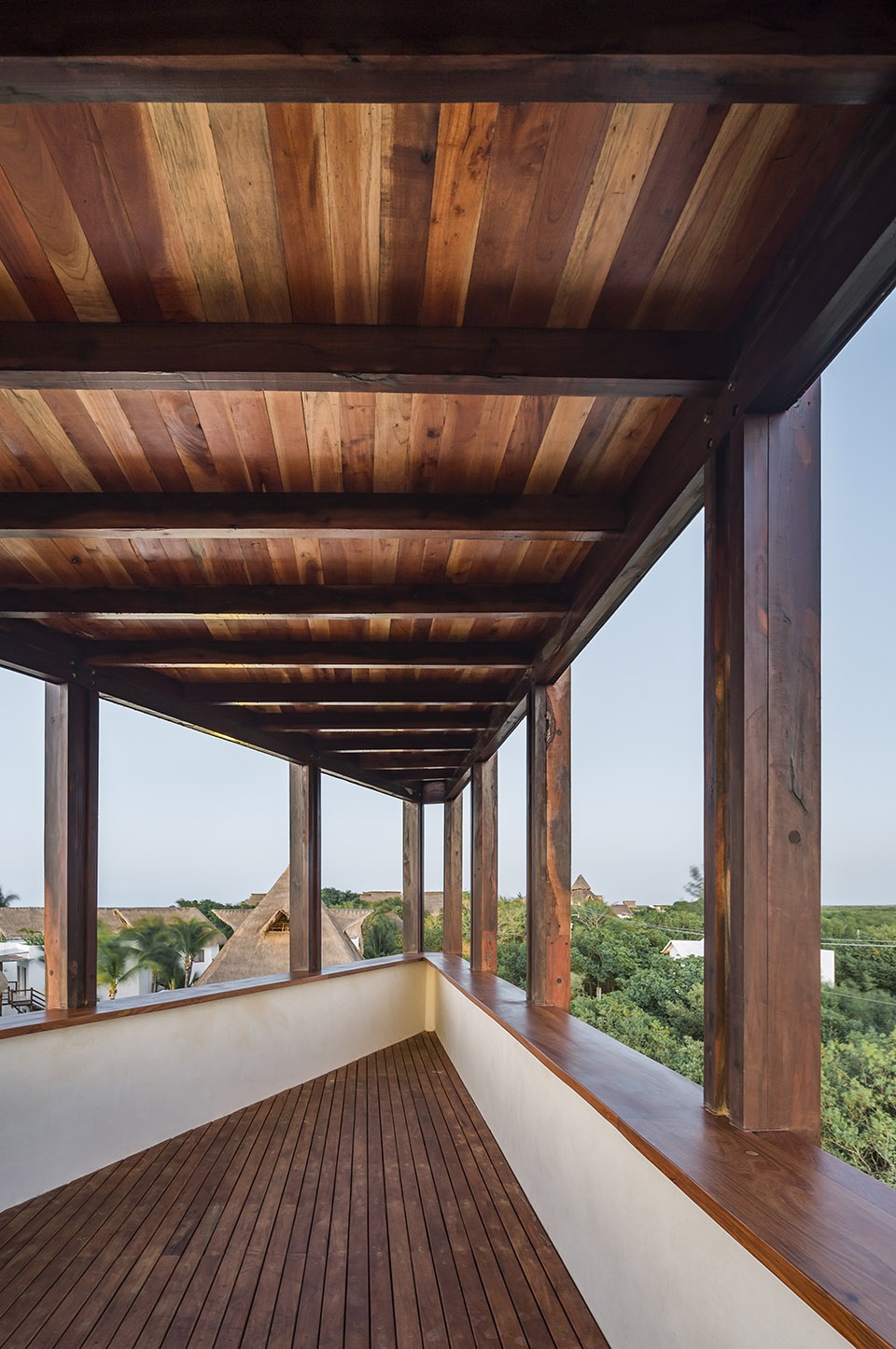 punta caliza by estudio macias peredo