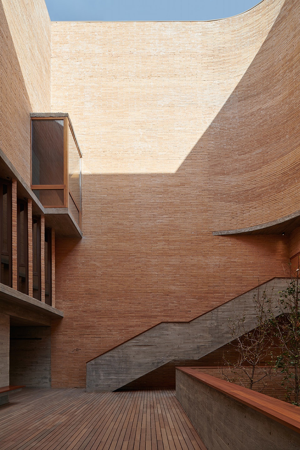 changjiang art museum china by vector architects