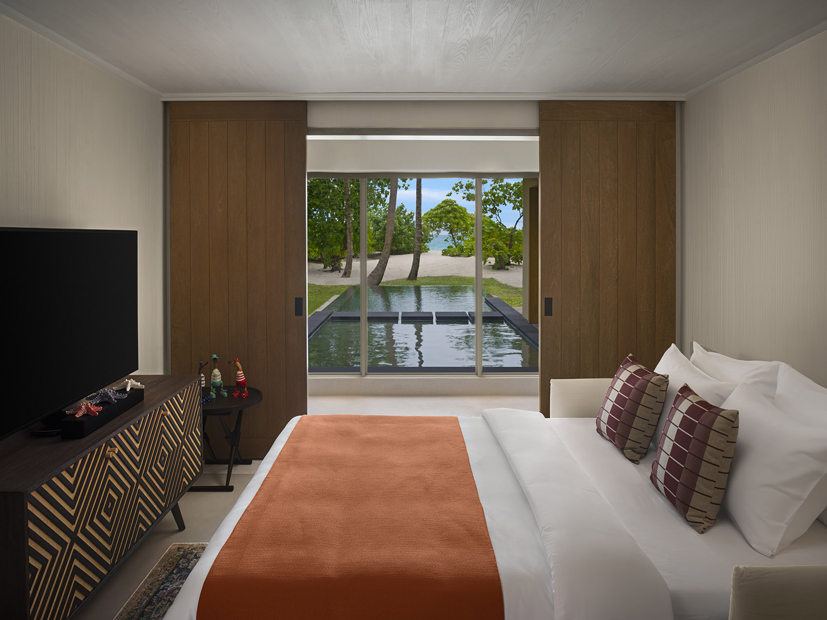 Intercontinental Maldives Maamunagau Resort by eco.id + Avalon