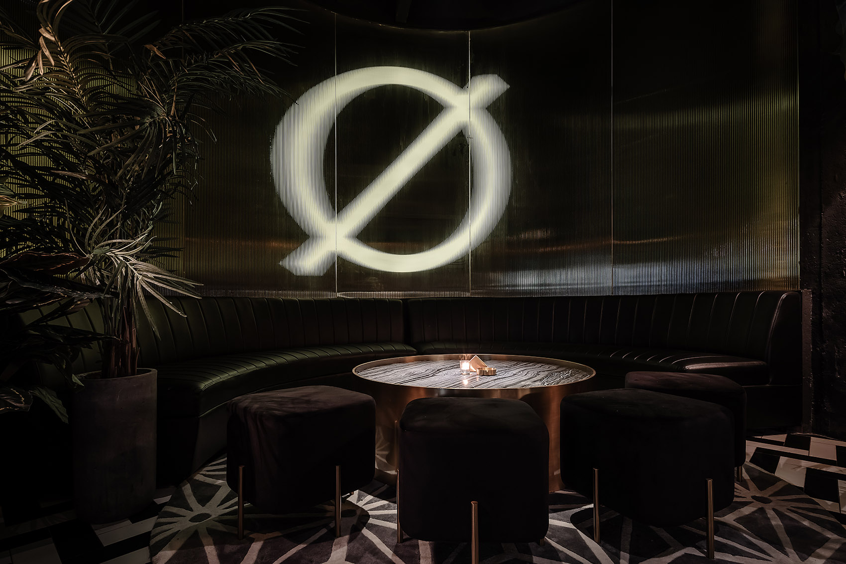 PLUTO BAR, China by triostudio - 谷德设计网