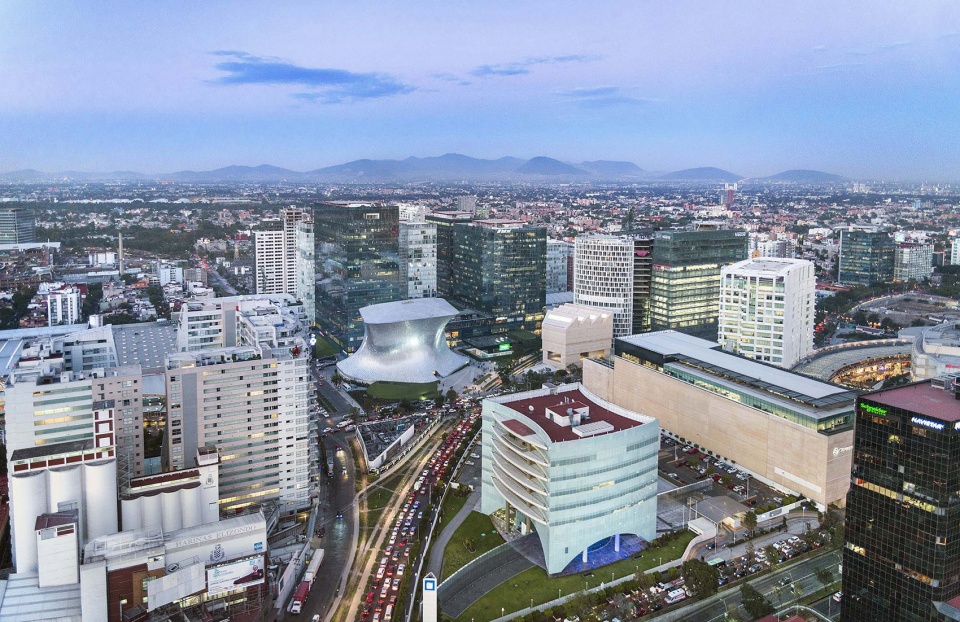 plaza carso by fr ee