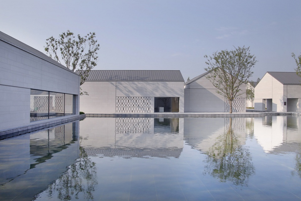 wuzhen alila hotel by z t studio