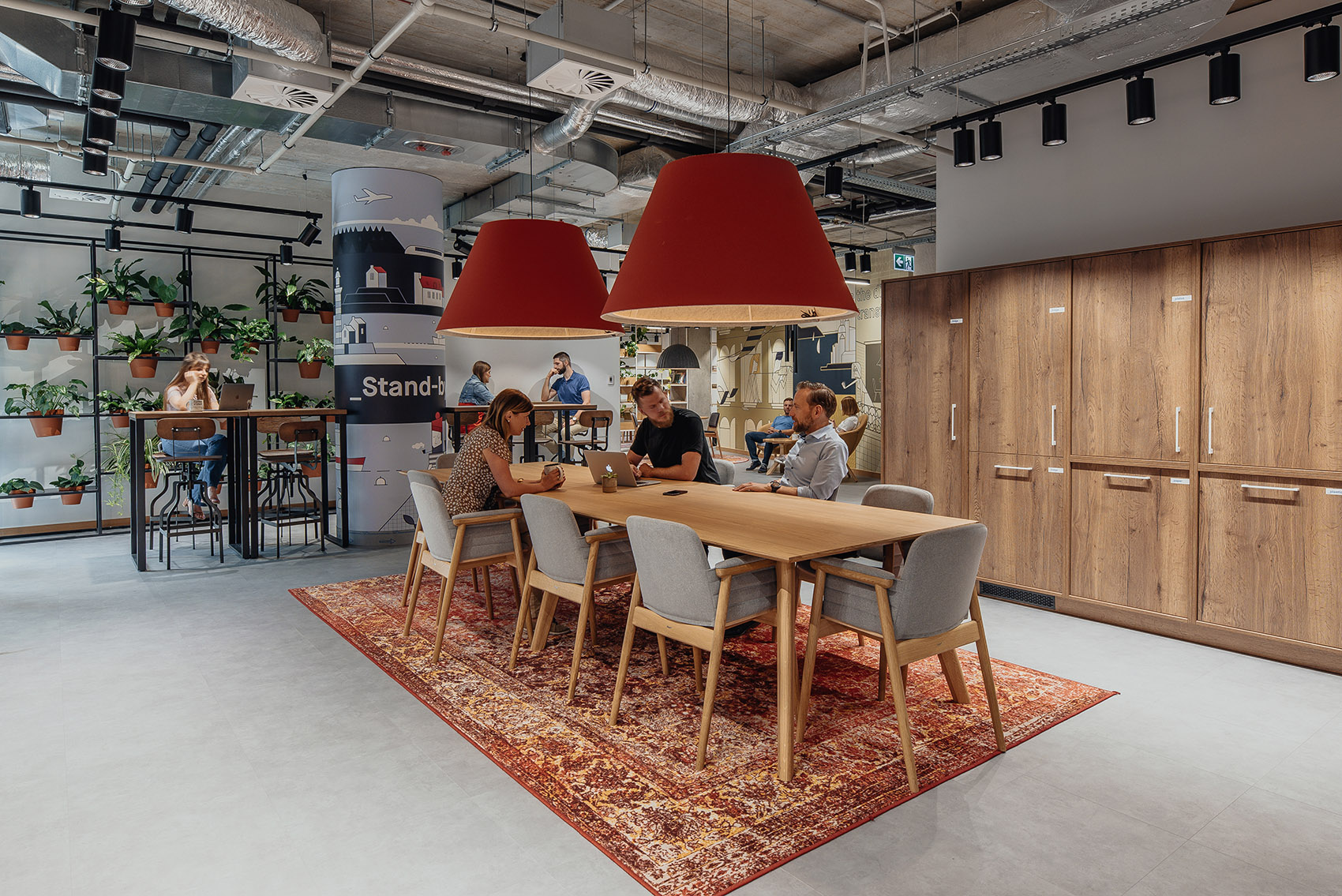 Intive office by MIXD - 谷德设计网