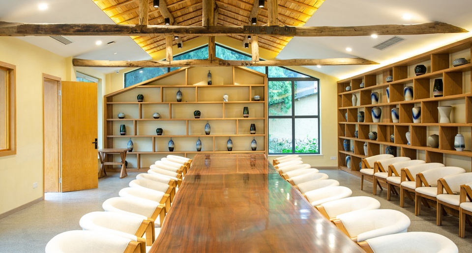 reconstruction design of the rural living room in oct southbank village china by zhushengxuan studio 1