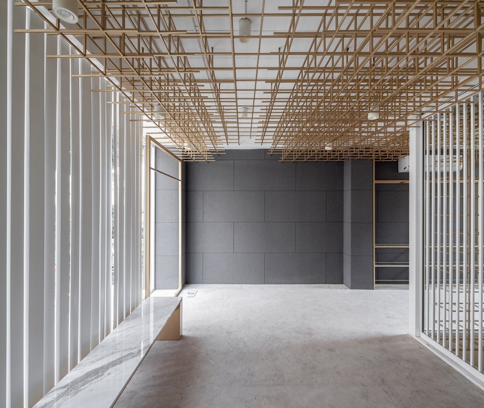 the renovation of sriwara office by fattstudio