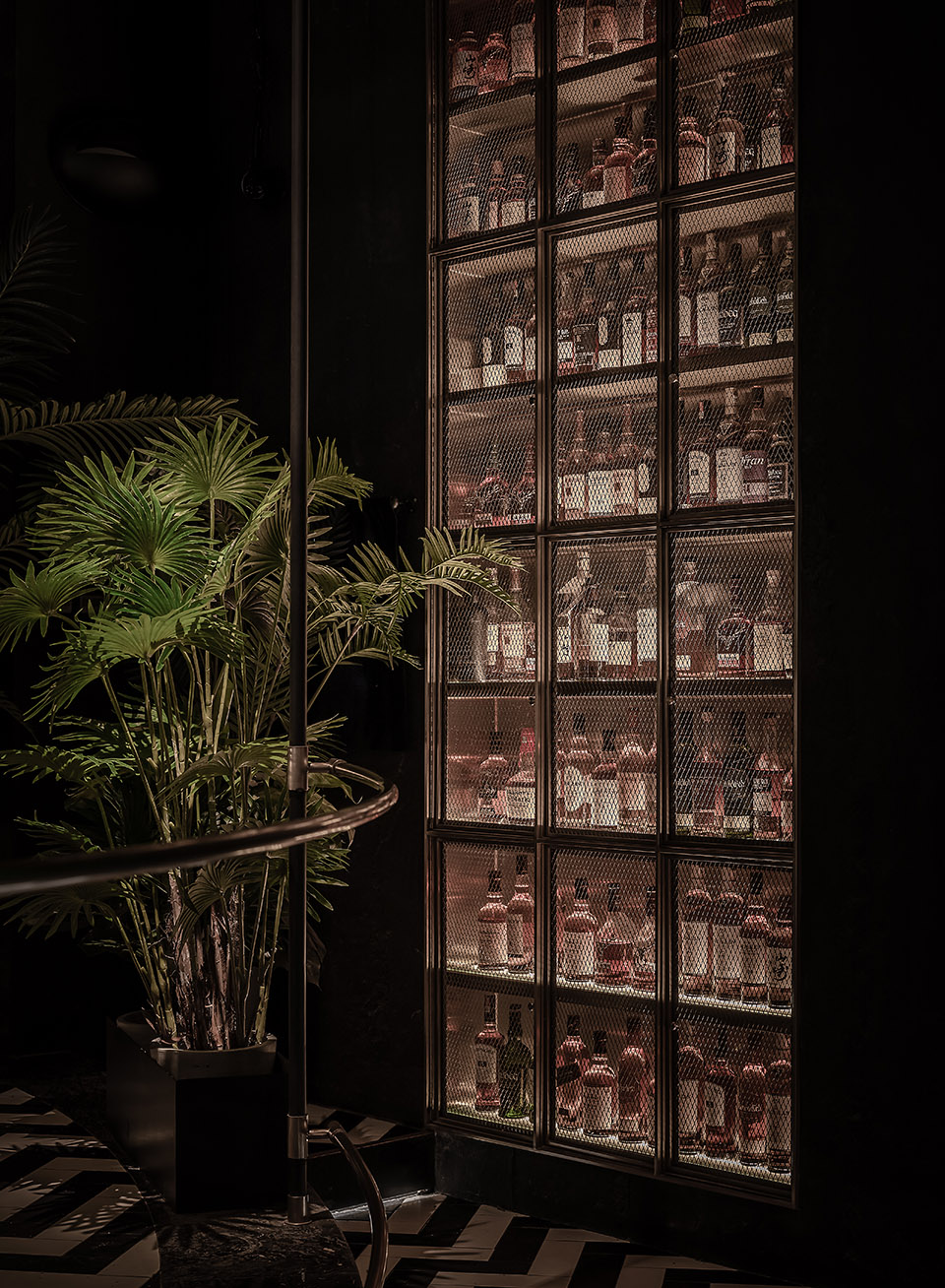 pluto酒吧,南京 / 三厘社