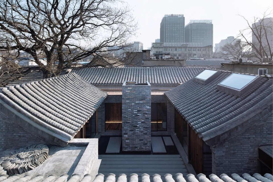 Beijing Bai TaSi Hutong courtyard house renovation by B.L.U.E. Architecture Studio