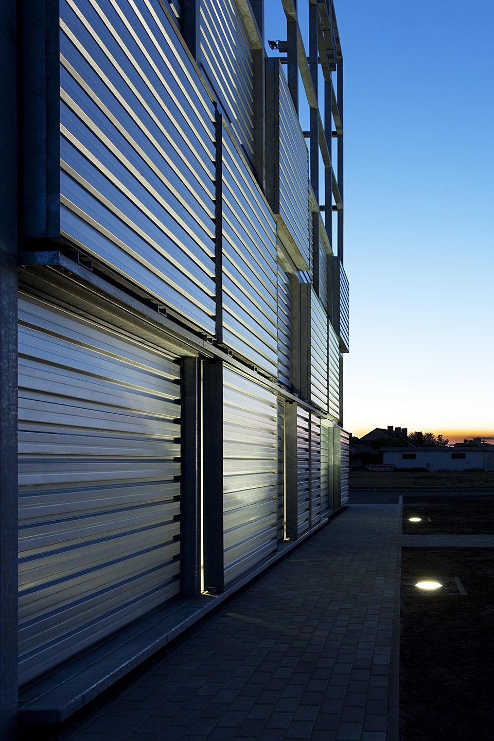 dem power engineering laboratory building by napur architect