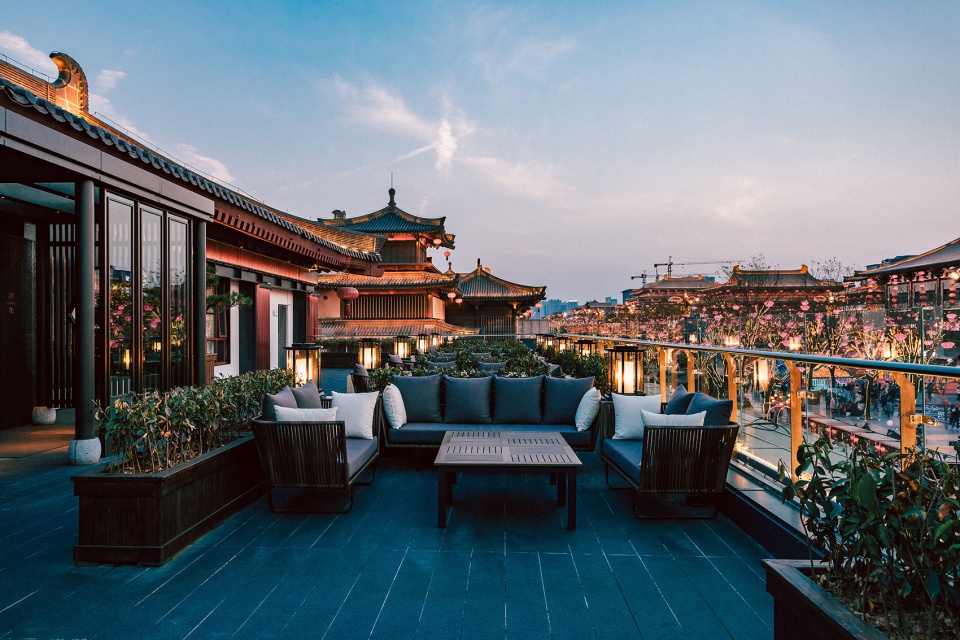 tong sheng xiang a time honored brand for 99 years china by guo xins studio for independent space and lighting design