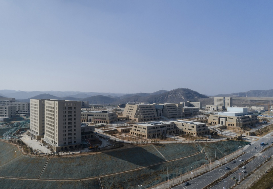 a complex of library museum and history museum of yanan university new campus china by architectural design research institute of tsinghu...