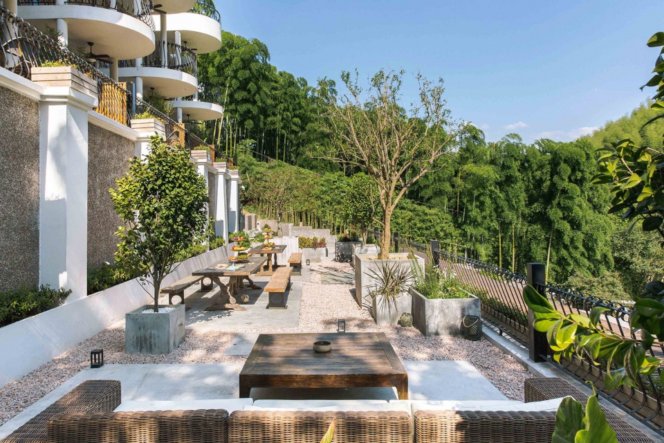 cloud hotel renovation project china by studio8
