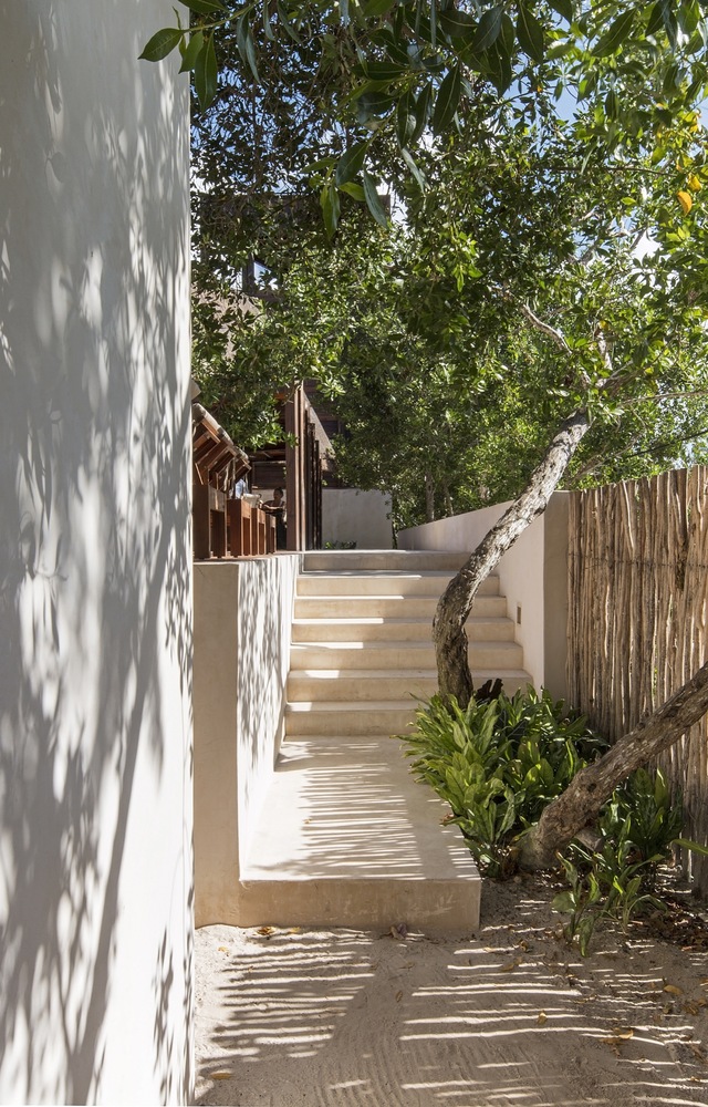 punta caliza by estudio macias peredo
