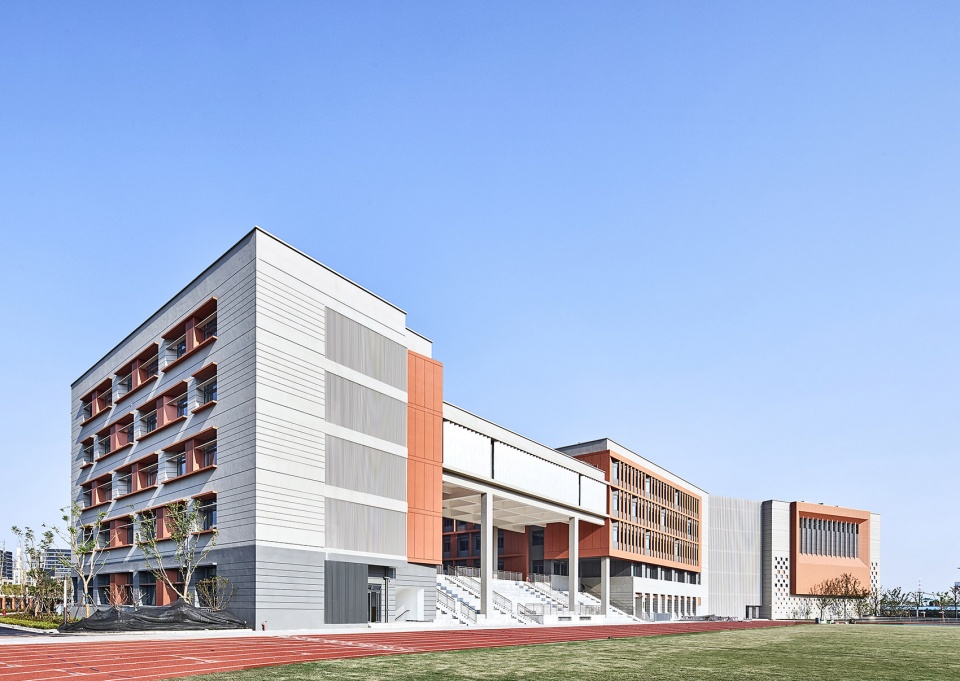 The Second Affiliated School of Fudan University TongJi Architectural Design