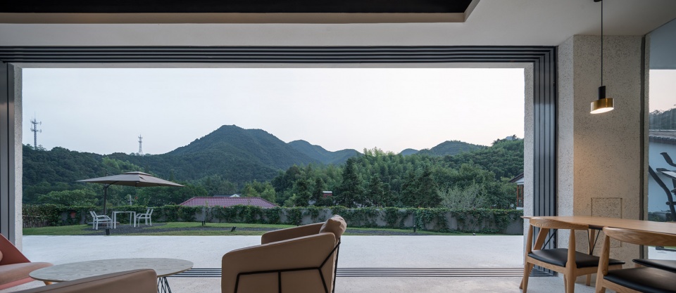 house of windows in moganshan china by officeproject
