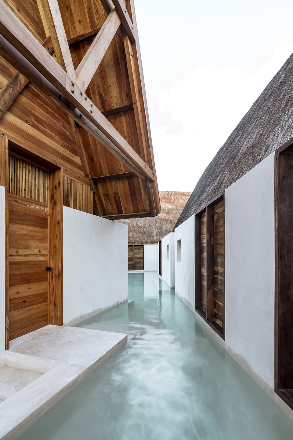 punta caliza by estudio macias peredo
