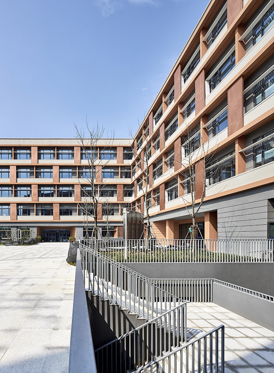 The Second Affiliated School of Fudan University TongJi Architectural Design