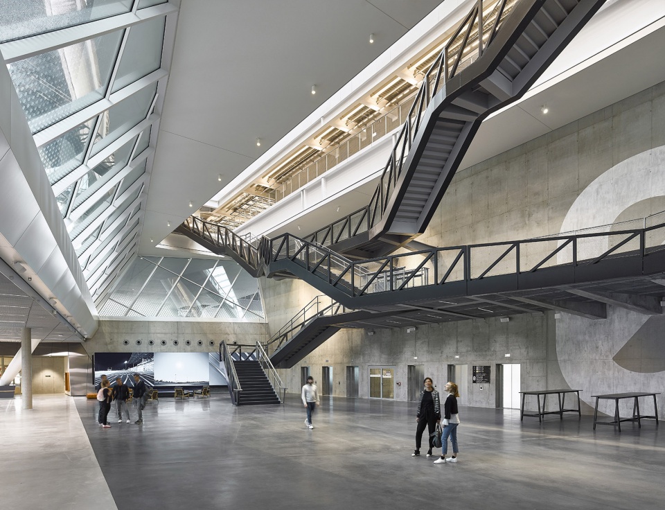 adidas world of sports arena by behnisch architekten