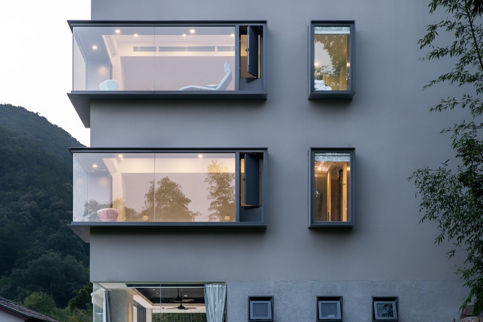 house of windows in moganshan china by officeproject