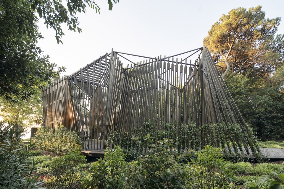 vatican chapel by foster partners