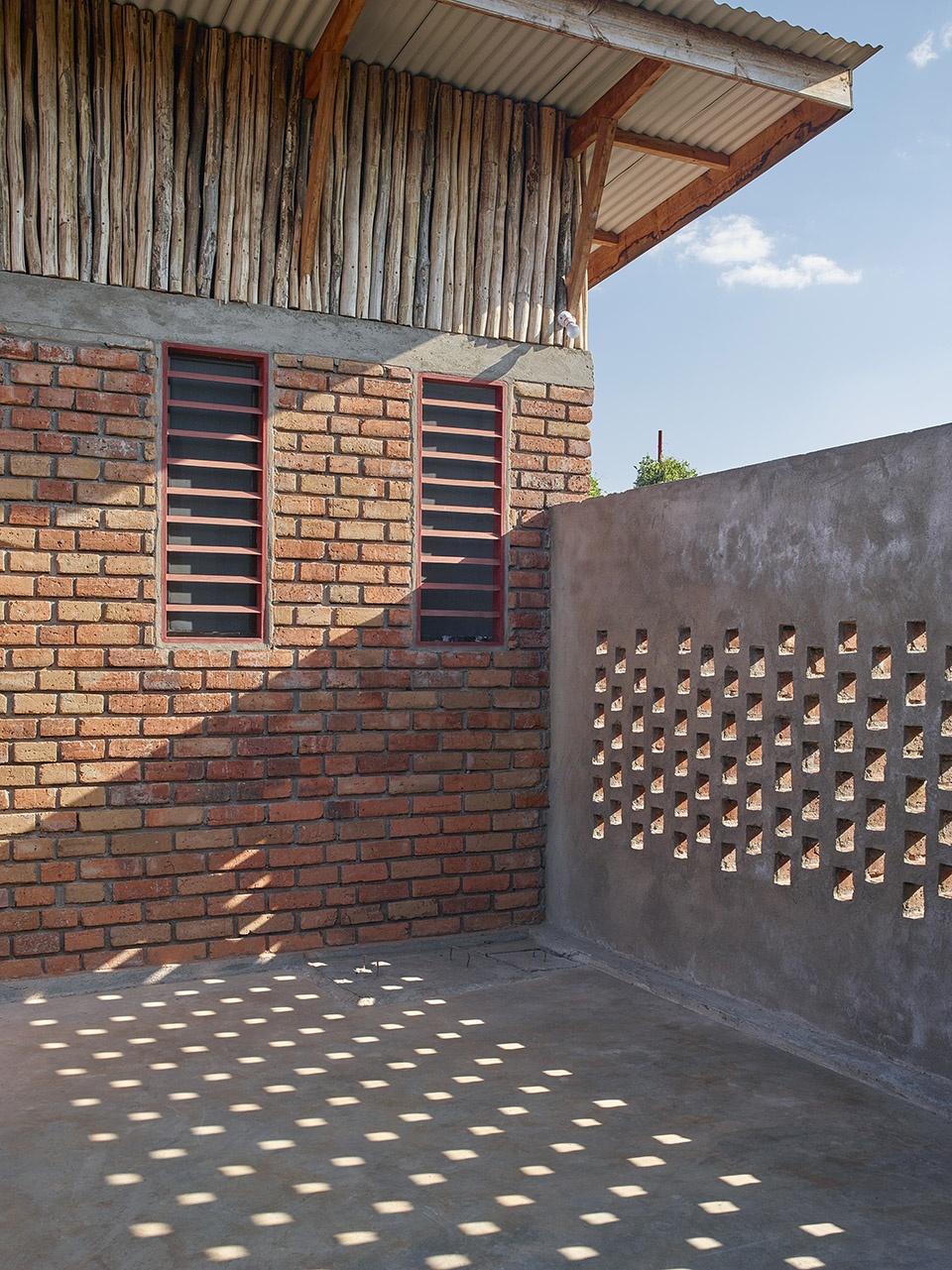 econef childrens center by asante architecture design and lonnqvist vanamo architects