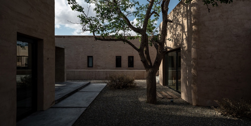 lost villa boutique hotel china by das lab