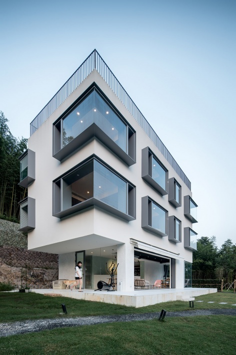 house of windows in moganshan china by officeproject
