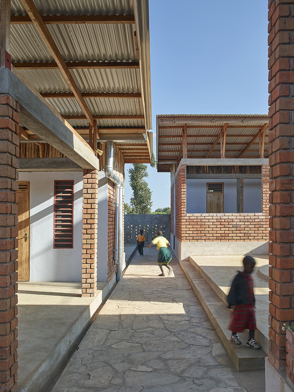 econef childrens center by asante architecture design and lonnqvist vanamo architects