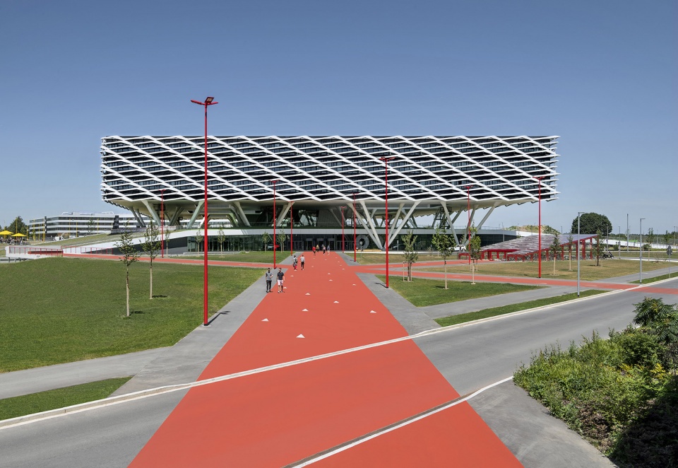 adidas world of sports arena by behnisch architekten