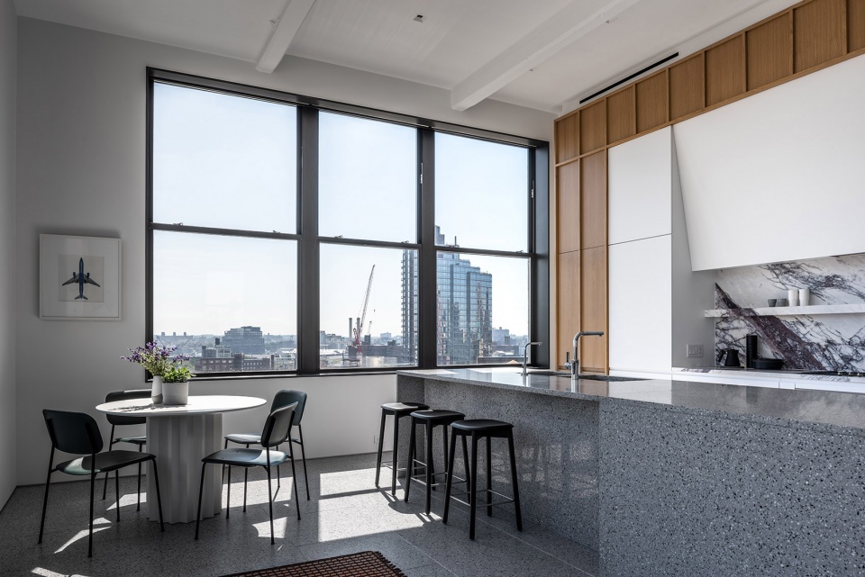 four corners loft by worrell yeung