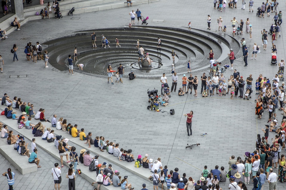 Darling Harbour Public Realm Sydney by HASSELL