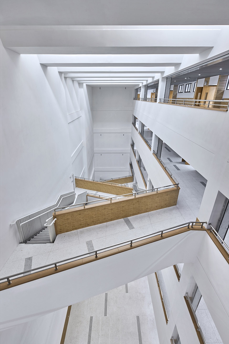 The Second Affiliated School of Fudan University TongJi Architectural Design