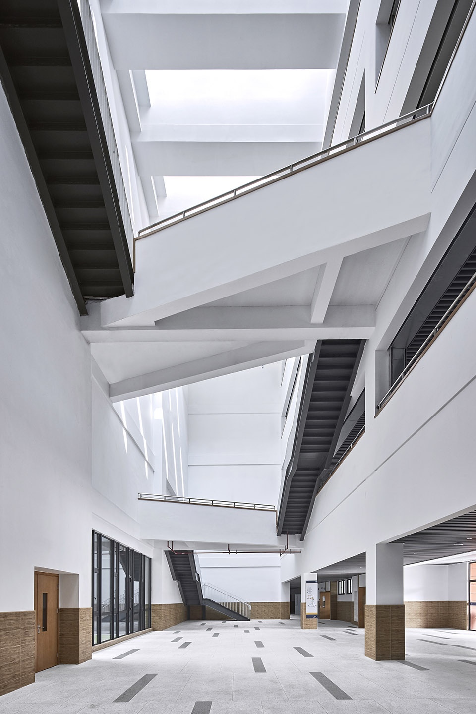 The Second Affiliated School of Fudan University TongJi Architectural Design