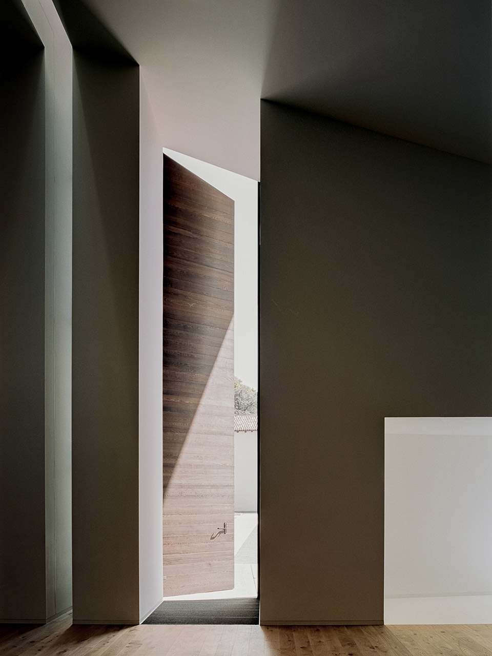 church of the penitent thief by inoutarchitettura lado architetti lamber lamber