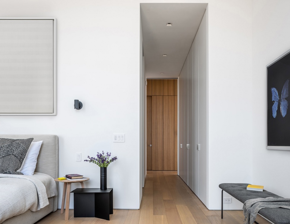 four corners loft by worrell yeung