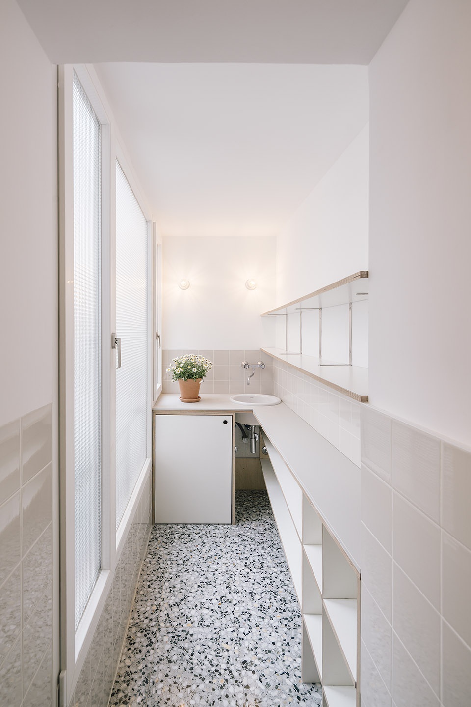 m01 house by minimo