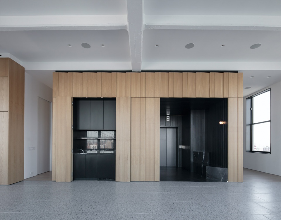 four corners loft by worrell yeung 拷贝