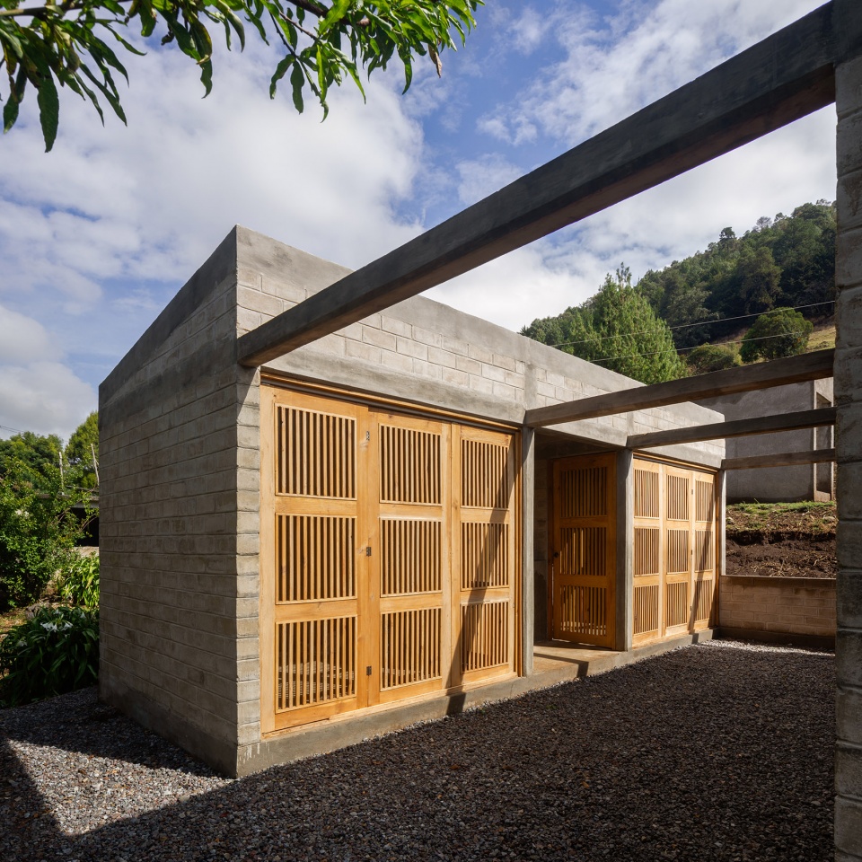 ocuilan震后安置住宅,墨西哥 / ppaa