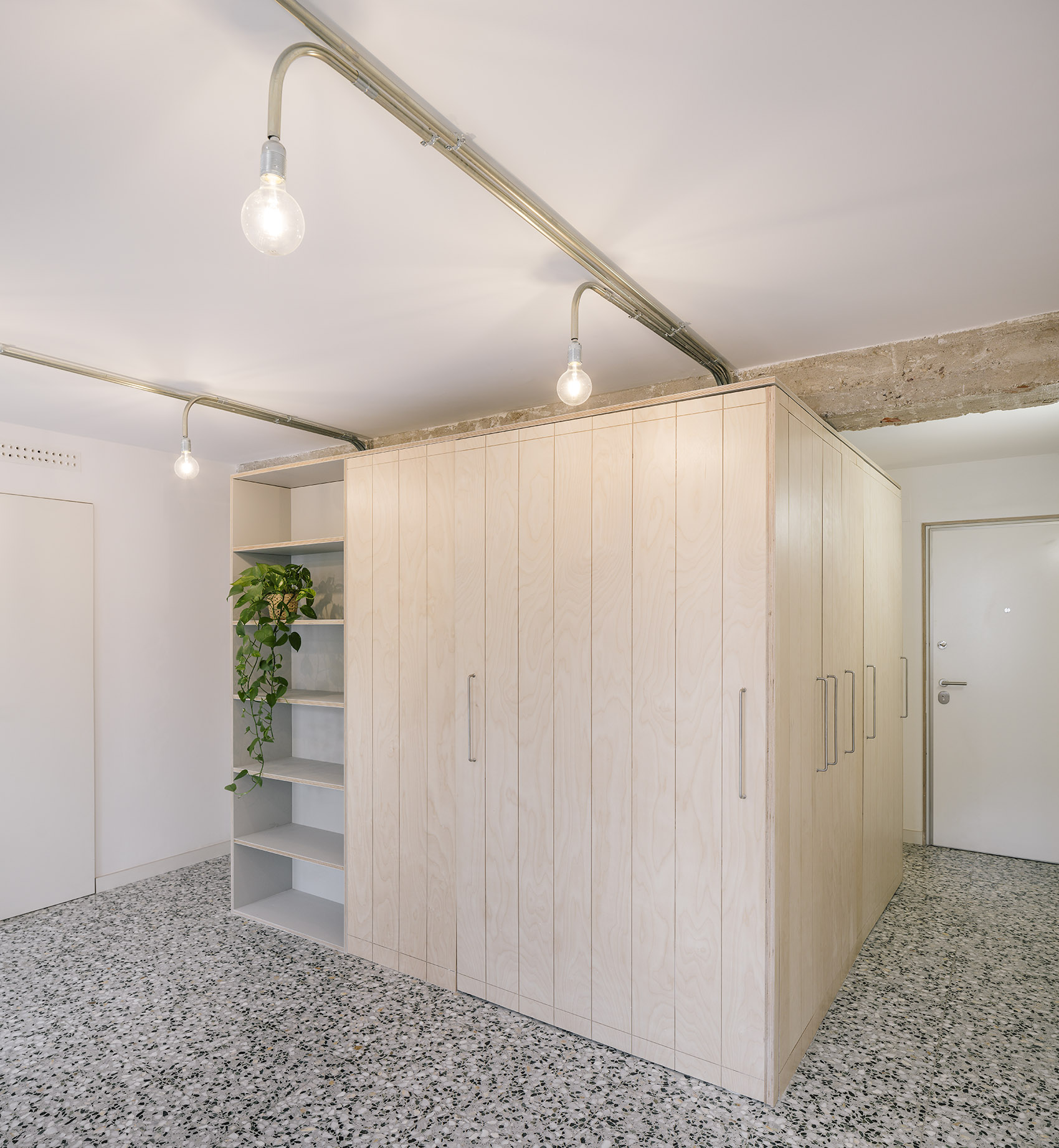 m01 house by minimo