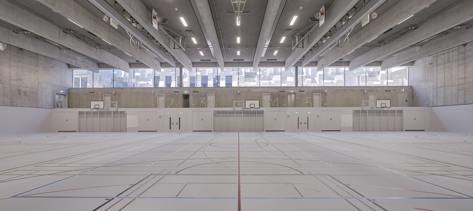 triple sports hall cantonal school wettingen by mlzd