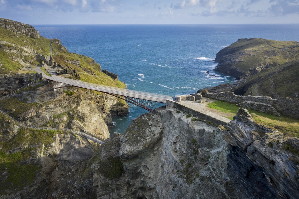 tintagel castle footbridge by ney partners william matthews associates
