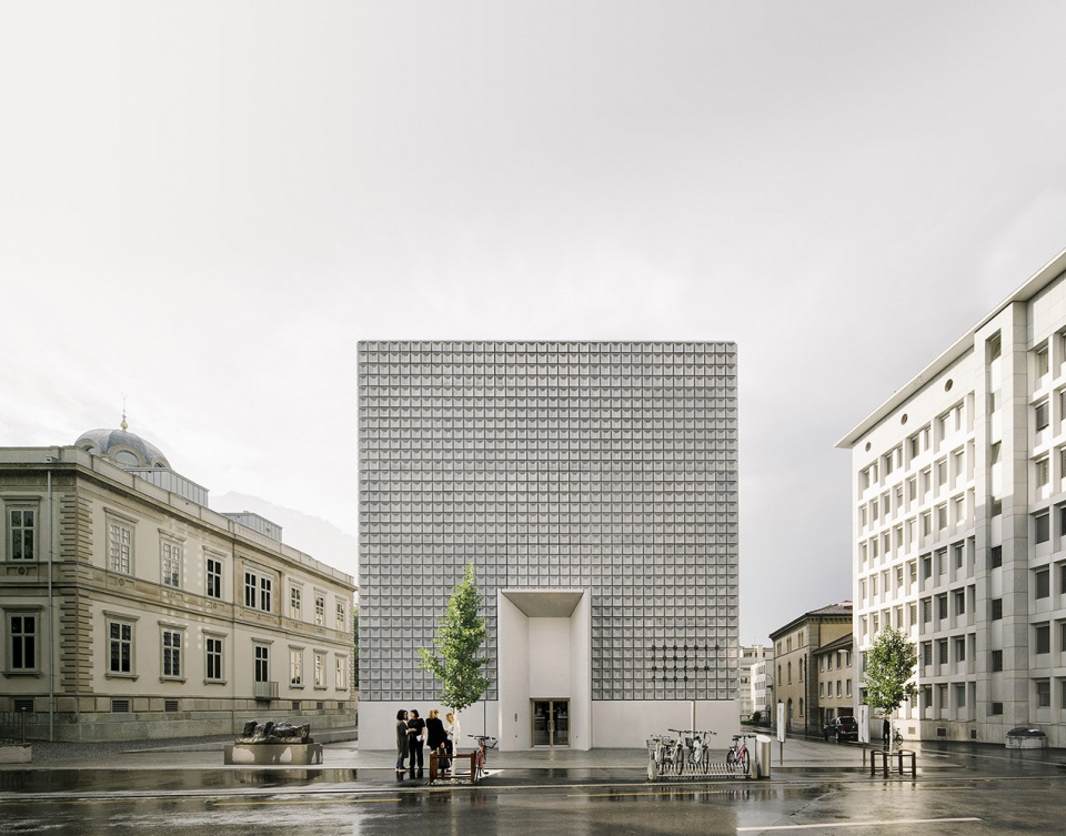 FINE ARTS MUSEUM by Estudio Barozzi Veiga